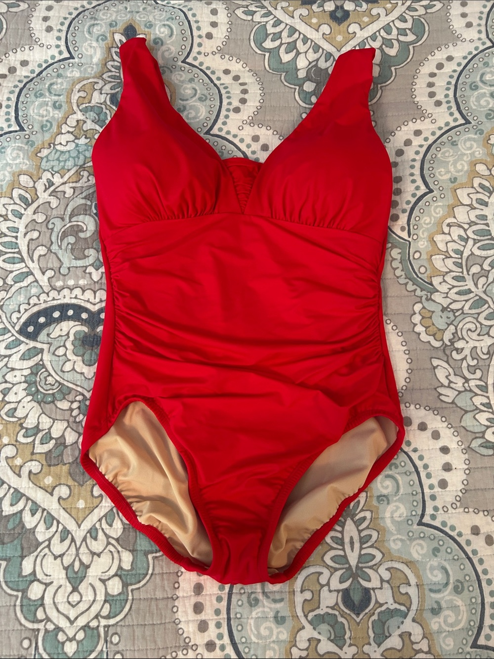 Lands' End Red One-Piece Swimsuit with Ruching tummy control NWT